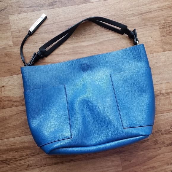 Kenneth Cole Reaction Handbags - Kennith Cole Reaction Bag w/ Wallet